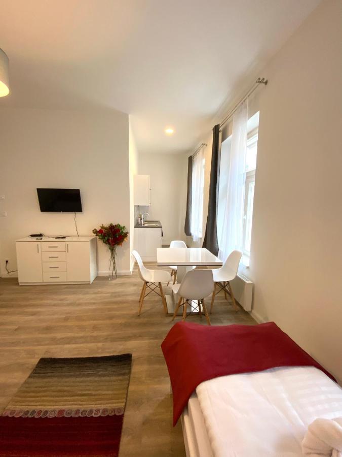 Residence Petrska New Town Praga Esterno foto